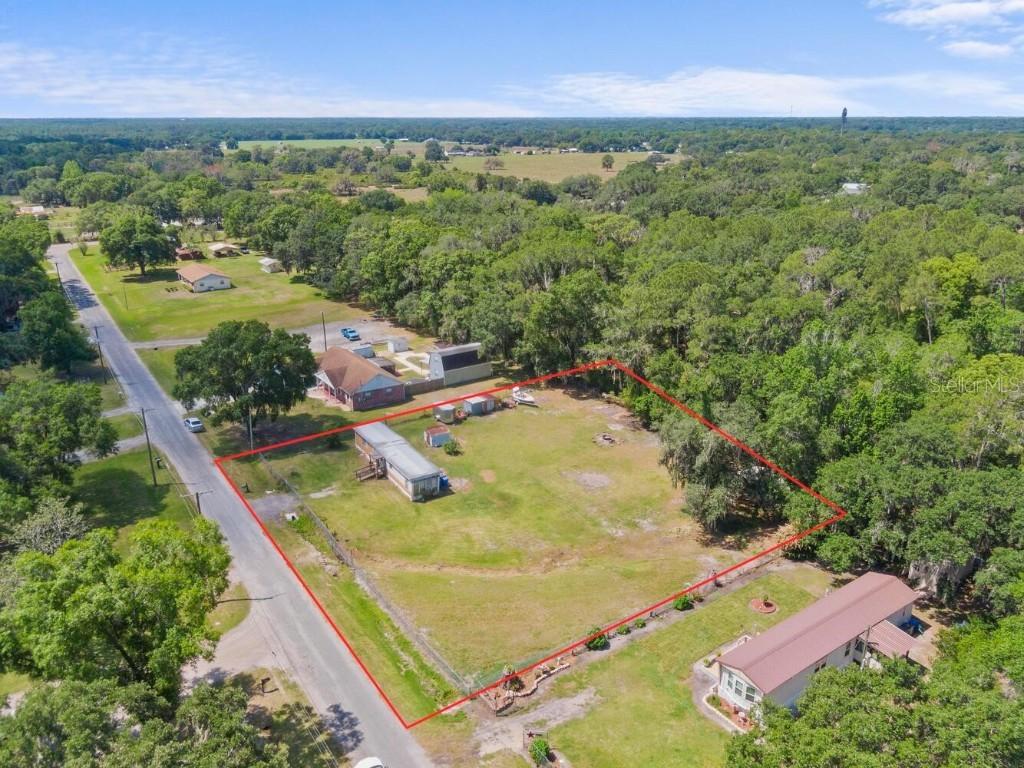 2141 Hinson Rd., Dover, FL 33527