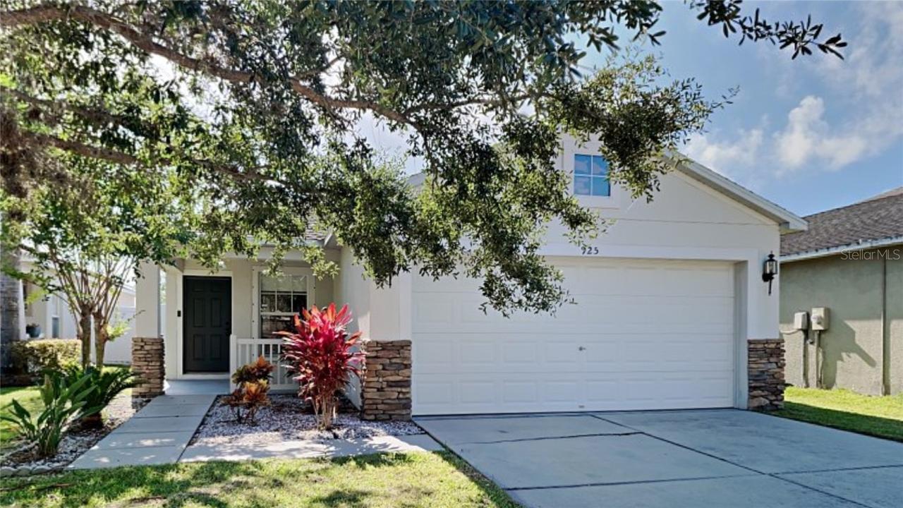 925 Seminole Sky Dr., Ruskin, FL 33570