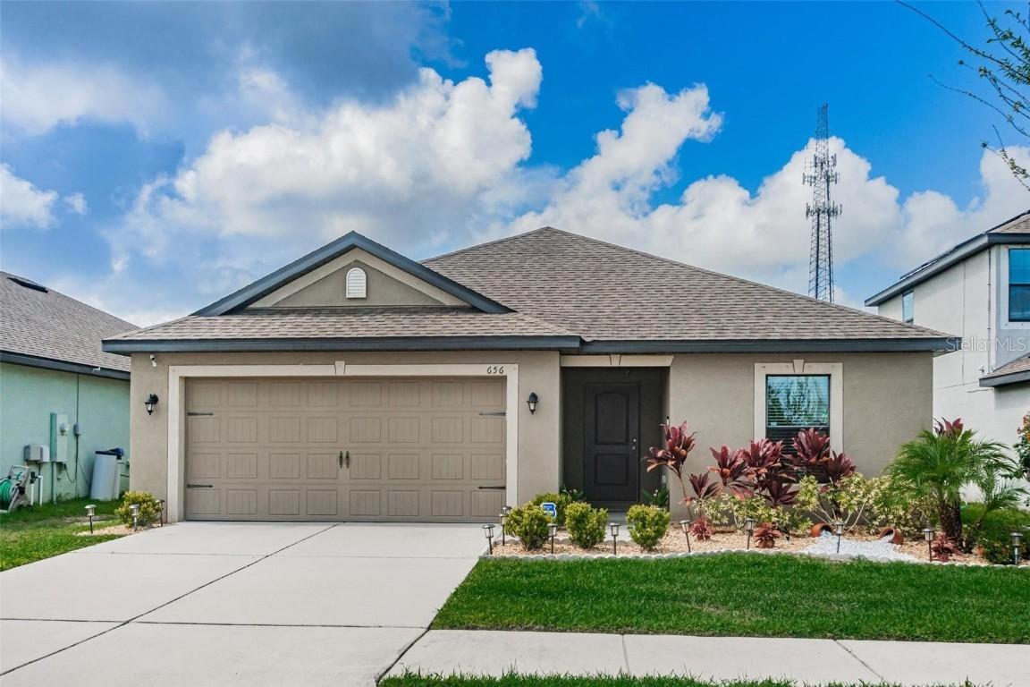 656 Chatham Walk Dr., Ruskin, FL 33570