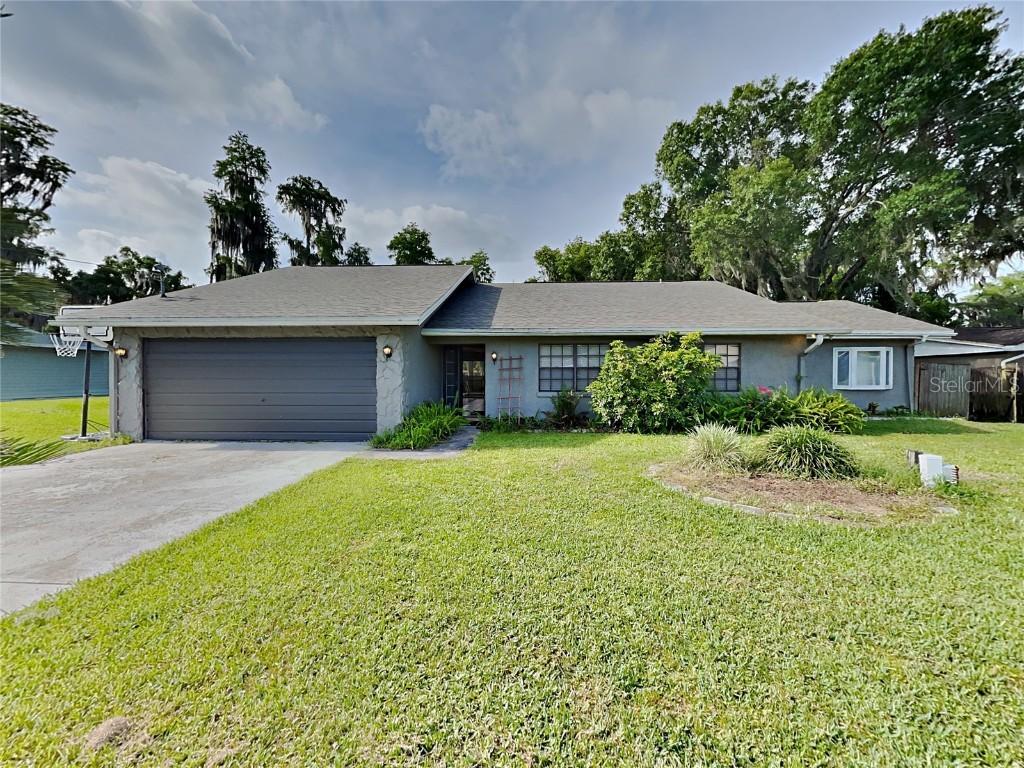 21334 Lake Sharon Dr., Land O Lakes, FL 34638