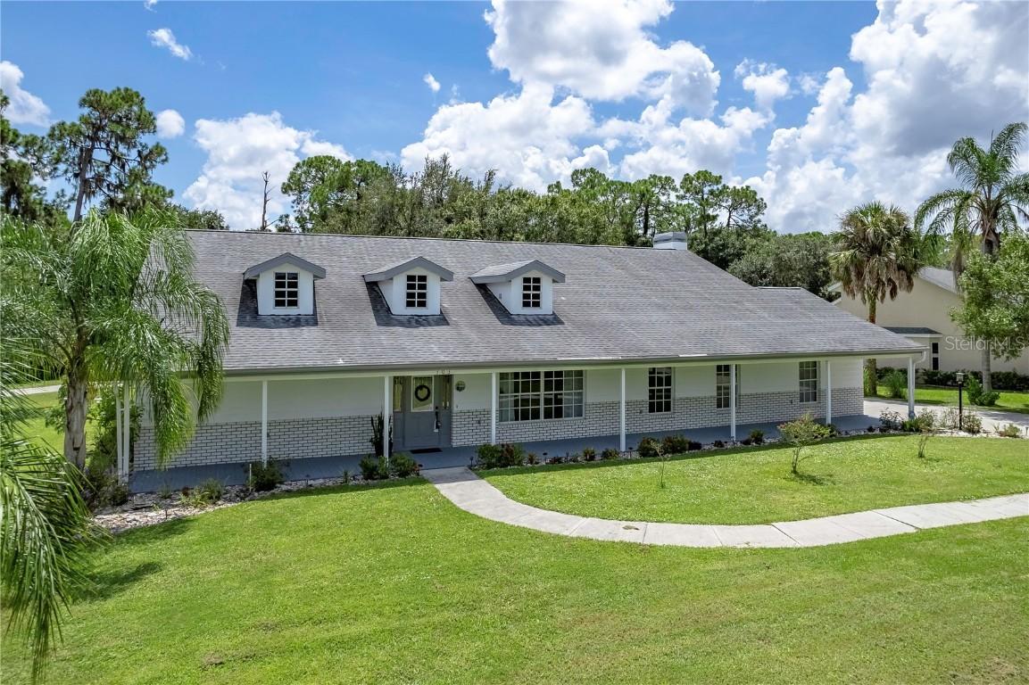 303 Mill Run, Bradenton, FL 34212