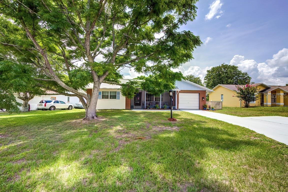 152 W Goldentuft Ct., Beverly Hills, FL 34465