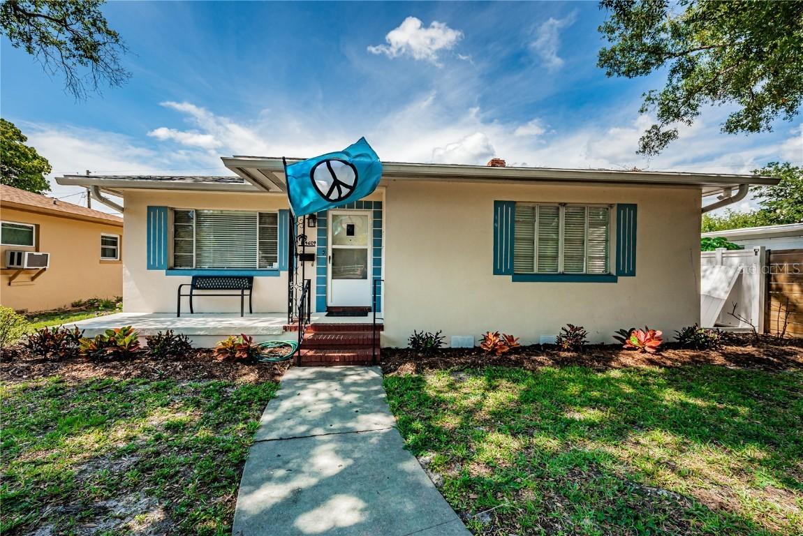 4609 1st Ave., St Petersburg, FL 33711