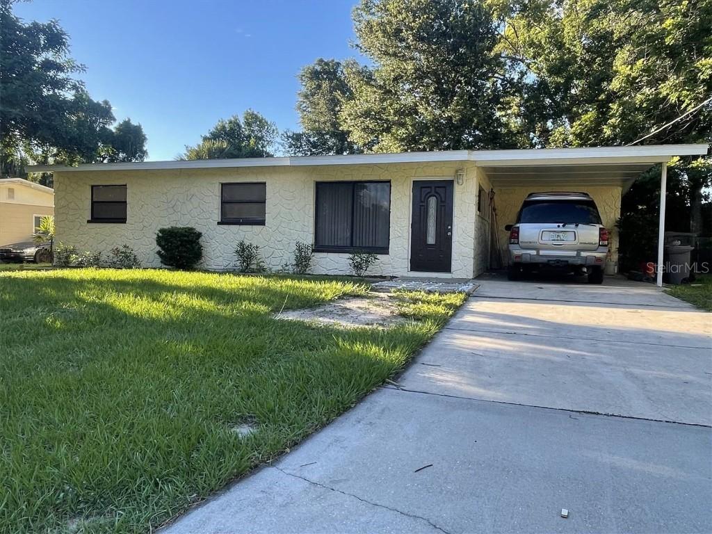 506 Hedge Row Rd., Brandon, FL 33510