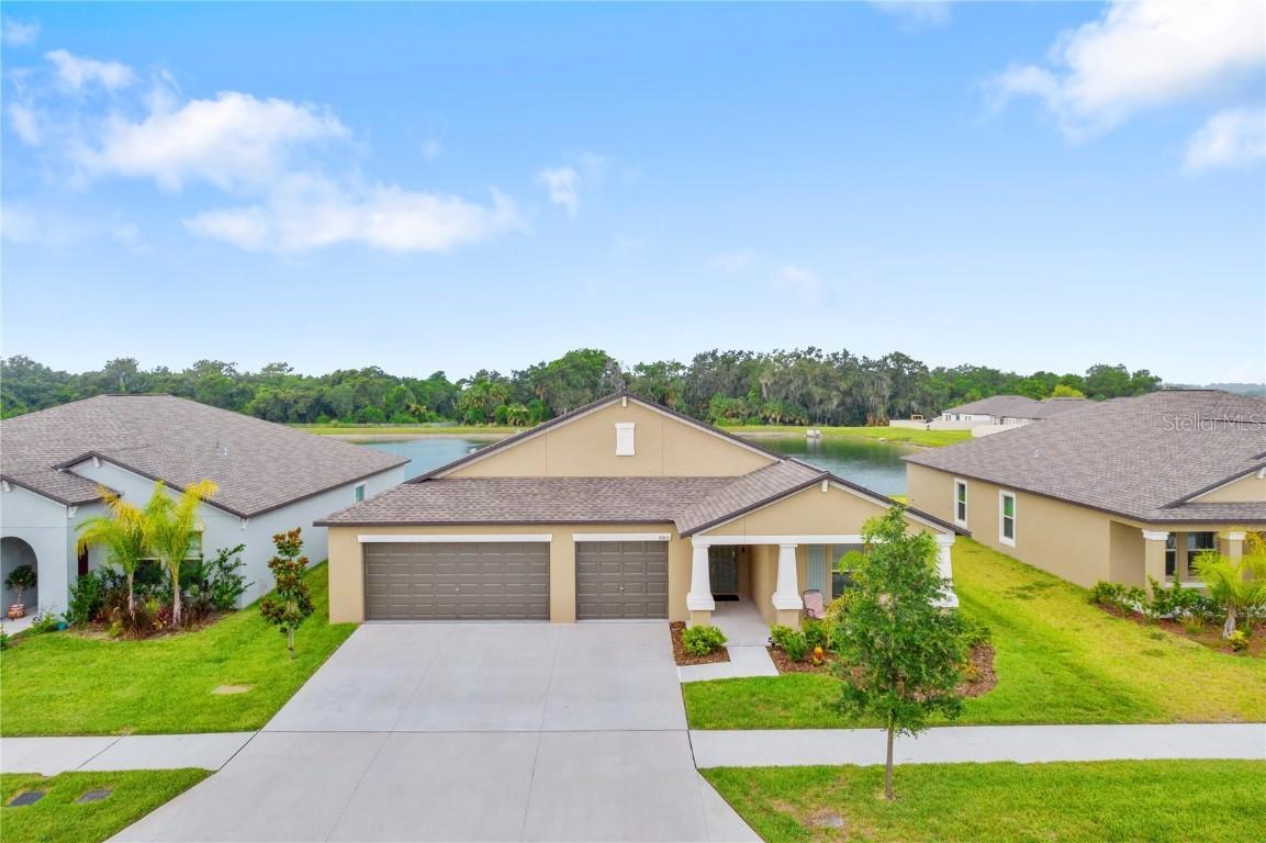 10811 Crushed Grape Dr., Riverview, FL 33578