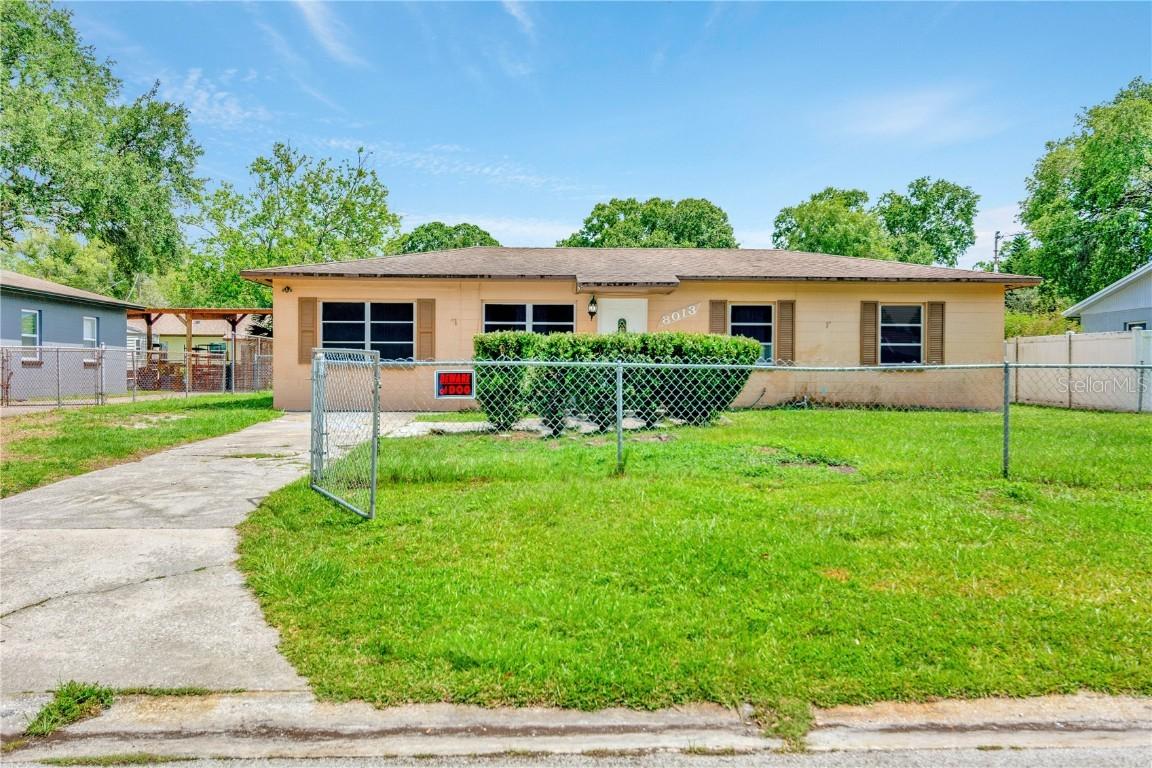 8013 Tudor Pl., Tampa, FL 33610