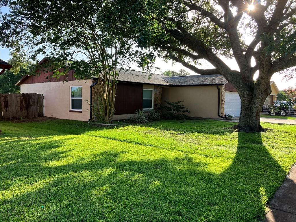 1424 Foxboro Dr., Brandon, FL 33511