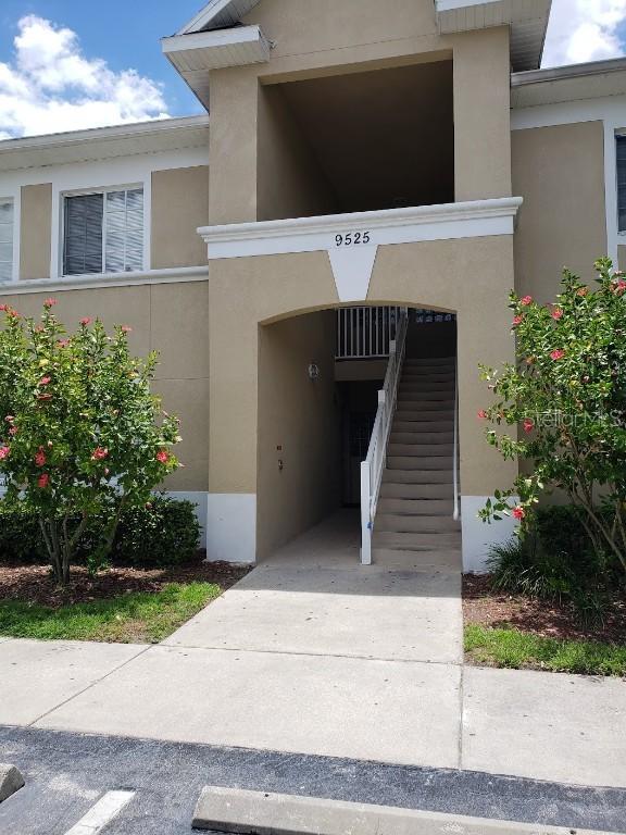 9525 Grovedale Cir. #201, Riverview, FL 33578