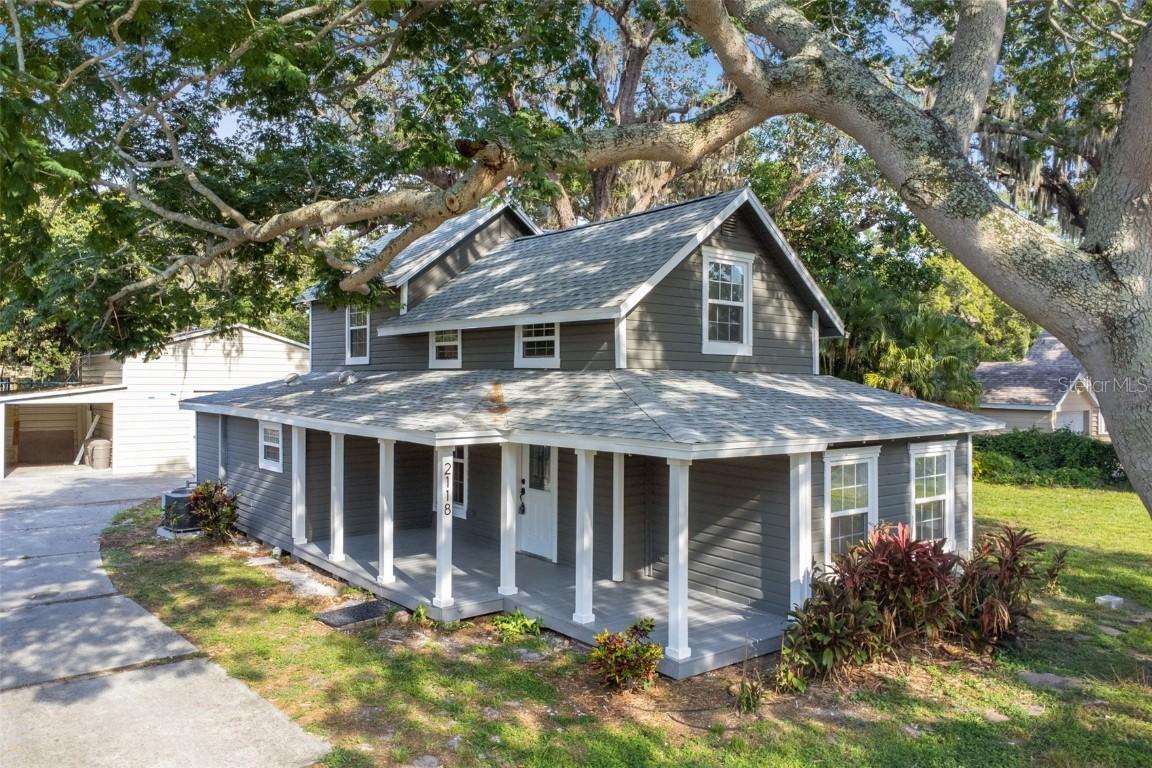 2118 42nd St., St Petersburg, FL 33711