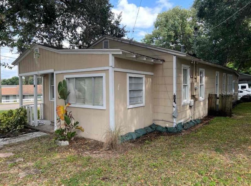 71 Glover St., Eustis, FL 32726