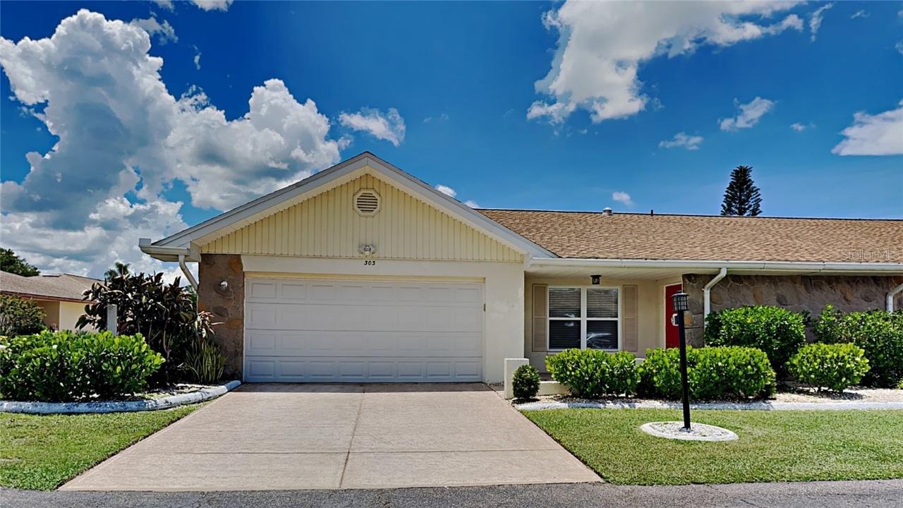 303 Faircross Cir., Sun City Center, FL 33573