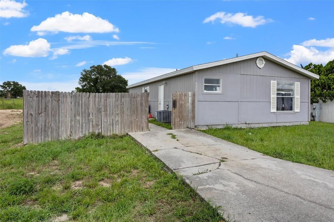 627 Ellison Pkwy., Haines City, FL 33844