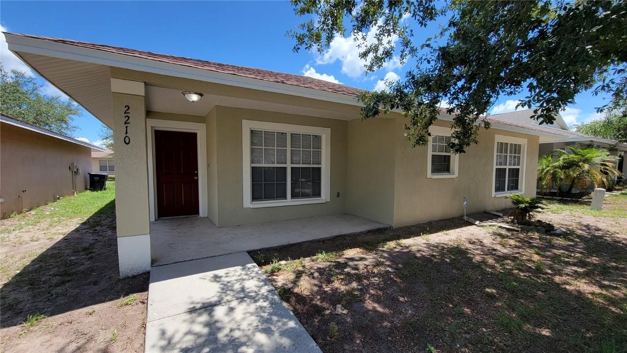 2210 Pleasant View Ave., Ruskin, FL 33570