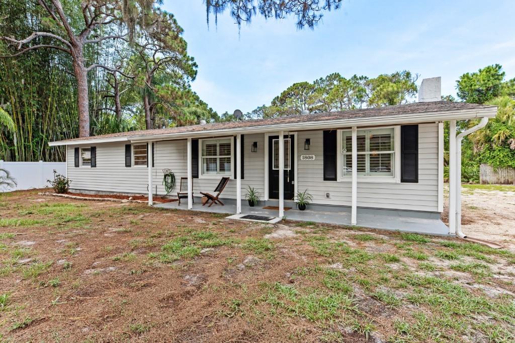 1808 Bridge St., Englewood, FL 34223