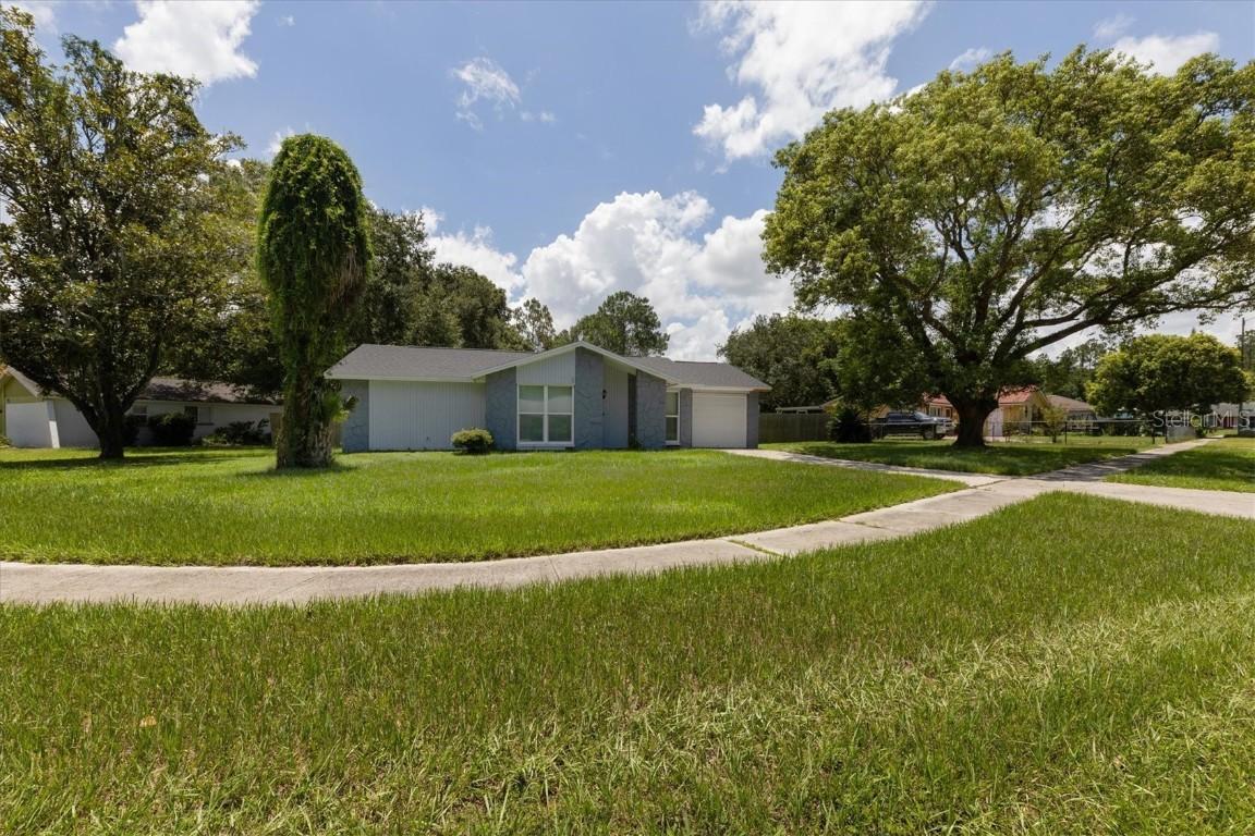 1709 Elise Marie Dr., Seffner, FL 33584