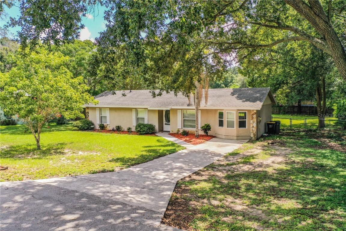 5440 Hill N Dale Ln., Lakeland, FL 33812