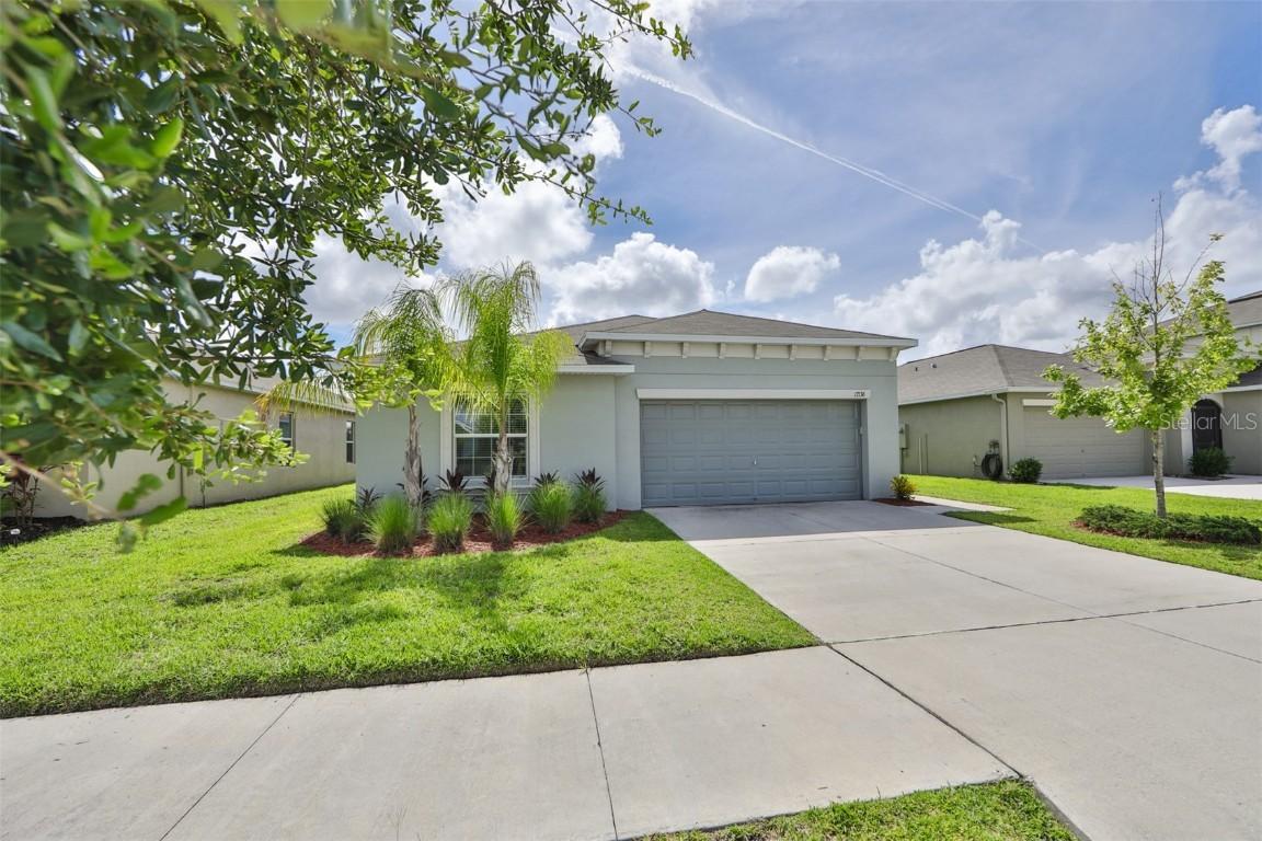 17136 White Mangrove Dr., Wimauma, FL 33598