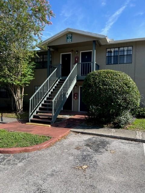 206 Pine Tulip Ct. #102, Tampa, FL 33612