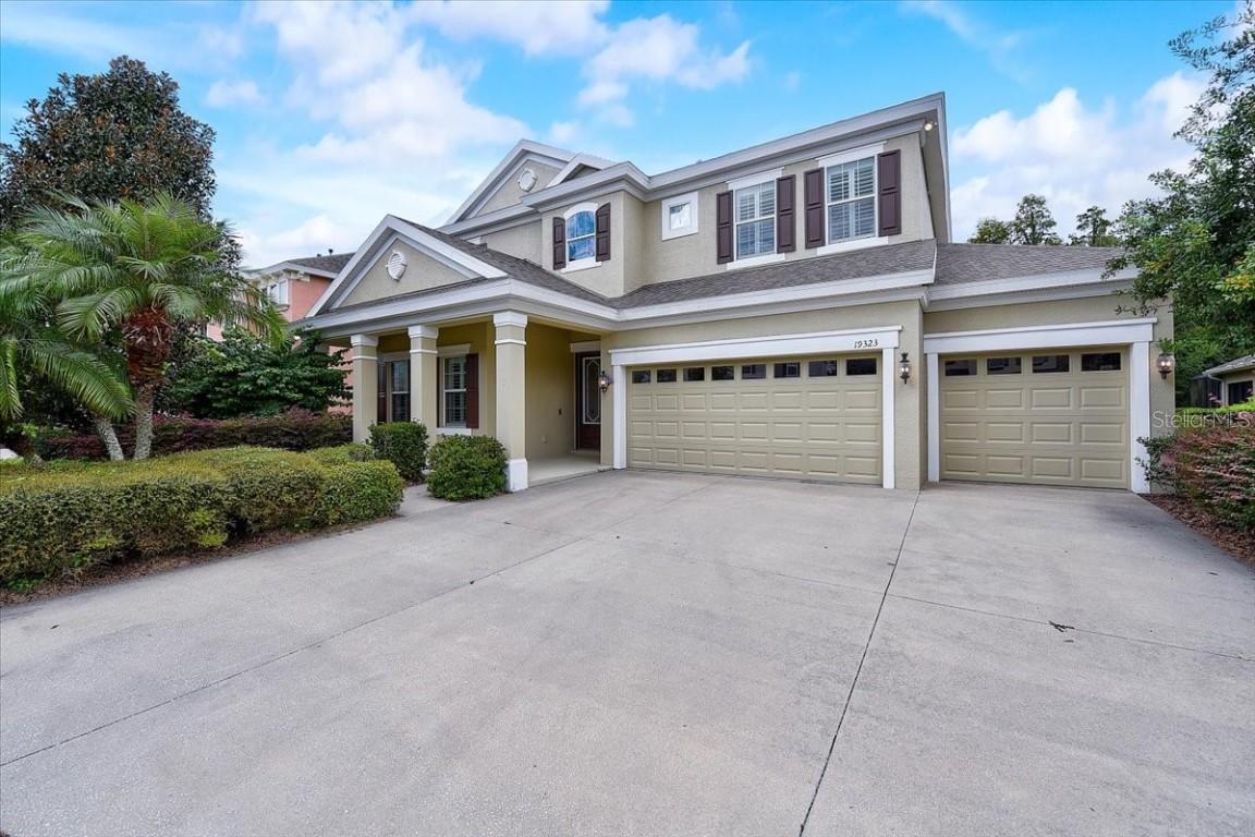 19323 Autumn Chase Ct., Land o' Lakes, FL 34638