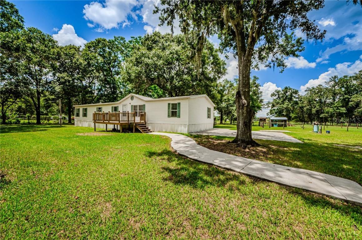 11118 Brahman Rd., Lithia, FL 33547