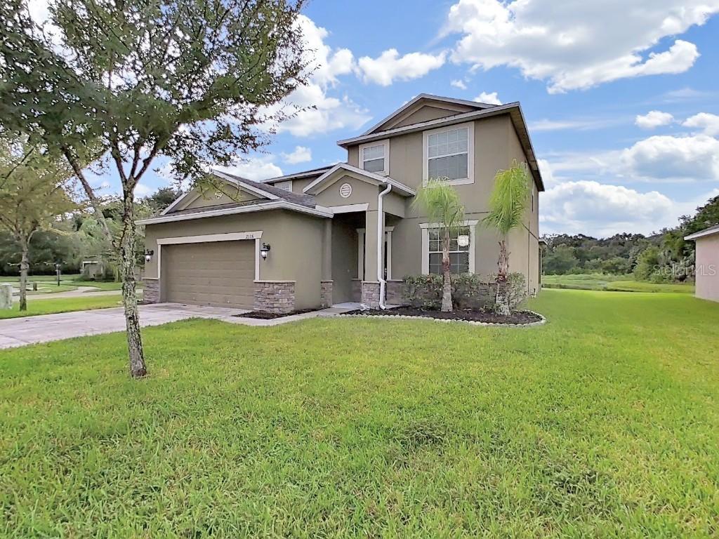 2306 Dakota Rock Dr., Ruskin, FL 33570
