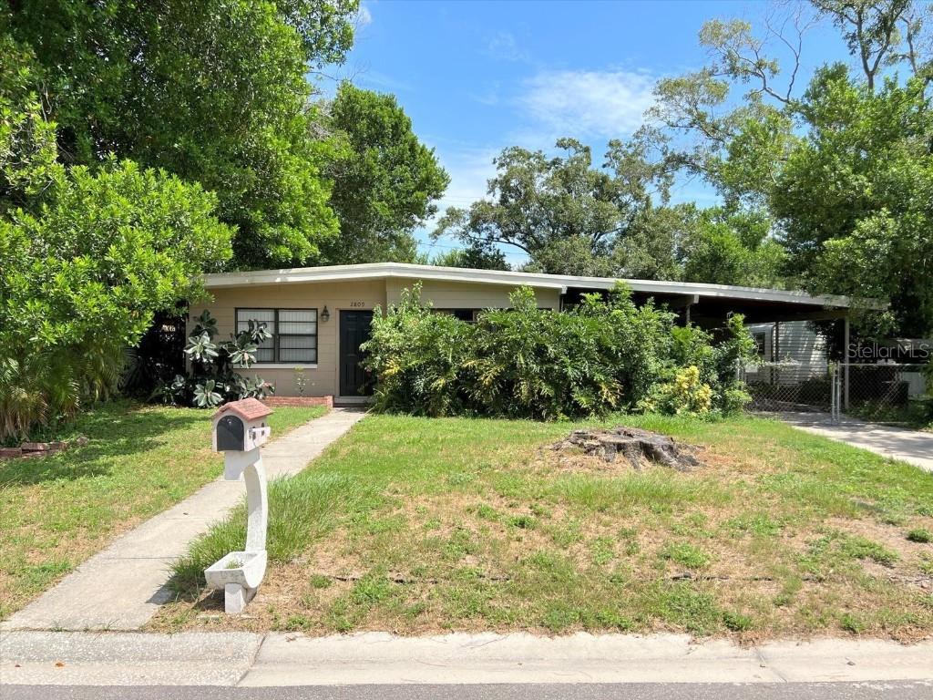 2809 W Robson St., Tampa, FL 33614