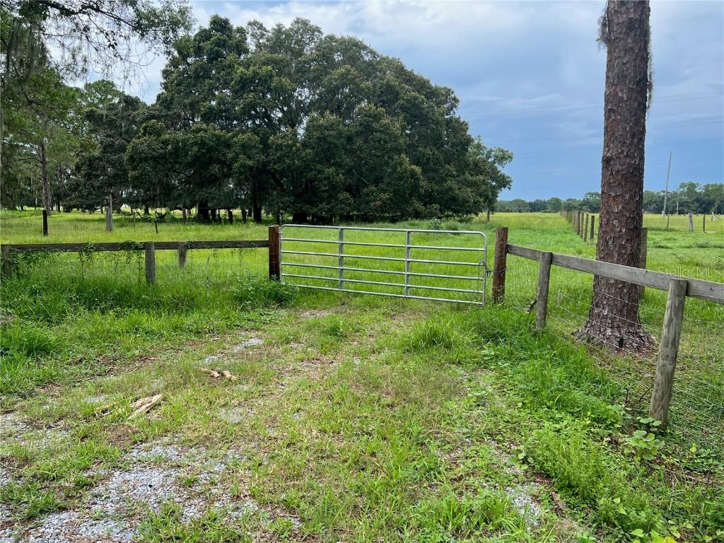 Buck Shot Rd., Plant City, FL 33565