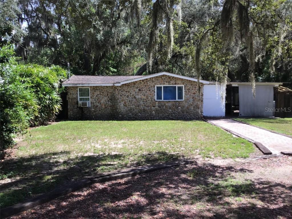5127 E 121st Ave., Temple Terrace, FL 33617