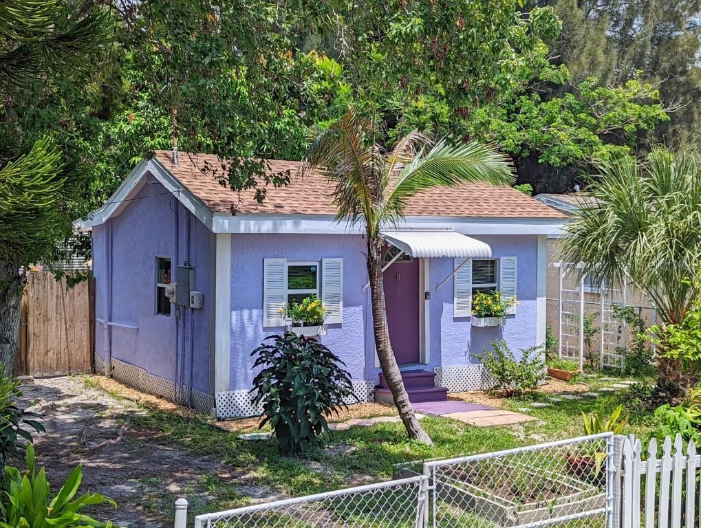 4063 9th Ave., St Petersburg, FL 33711