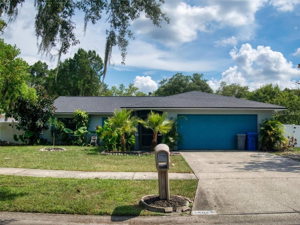 3901 Casaba Loop, Valrico, FL 33596