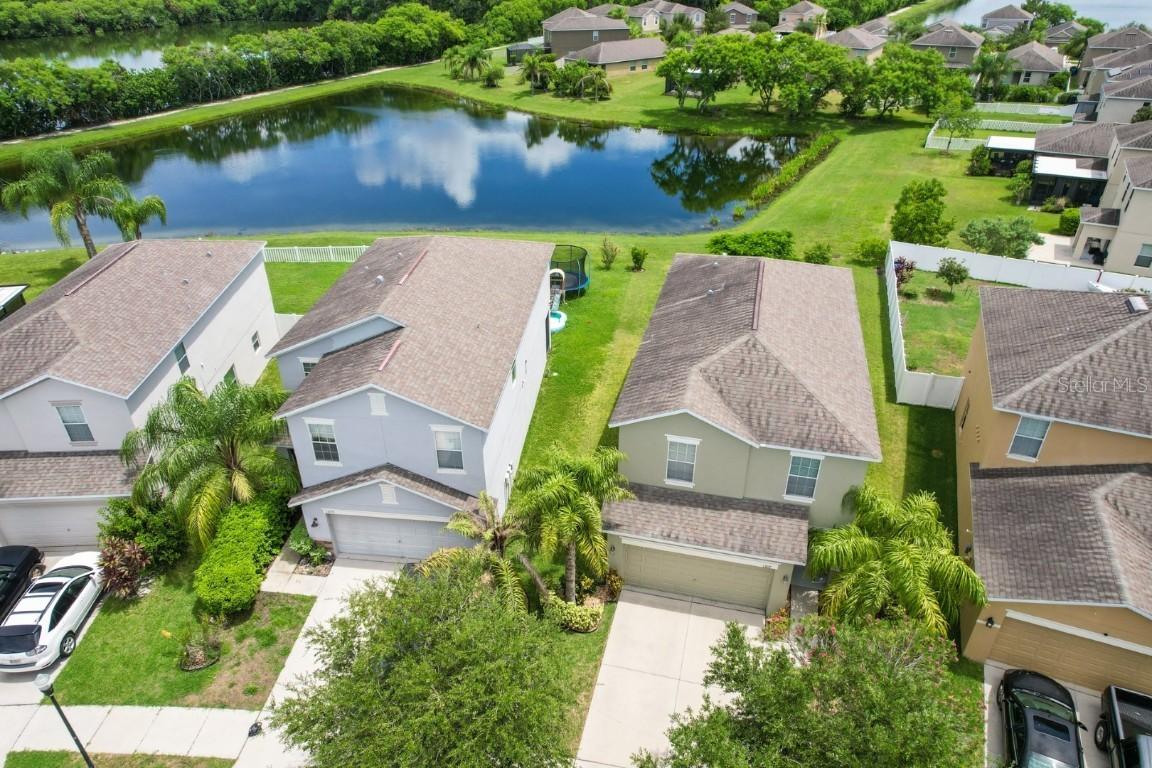 1307 Pasadena Bloom Ln., Ruskin, FL 33570