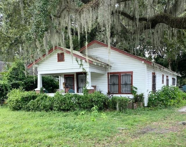 1905 E Henry Ave., Tampa, FL 33610