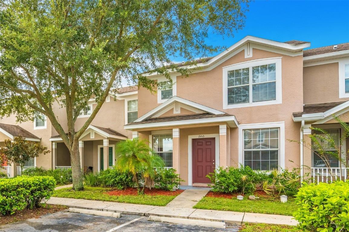 1553 Blue Magnolia Rd., Brandon, FL 33510