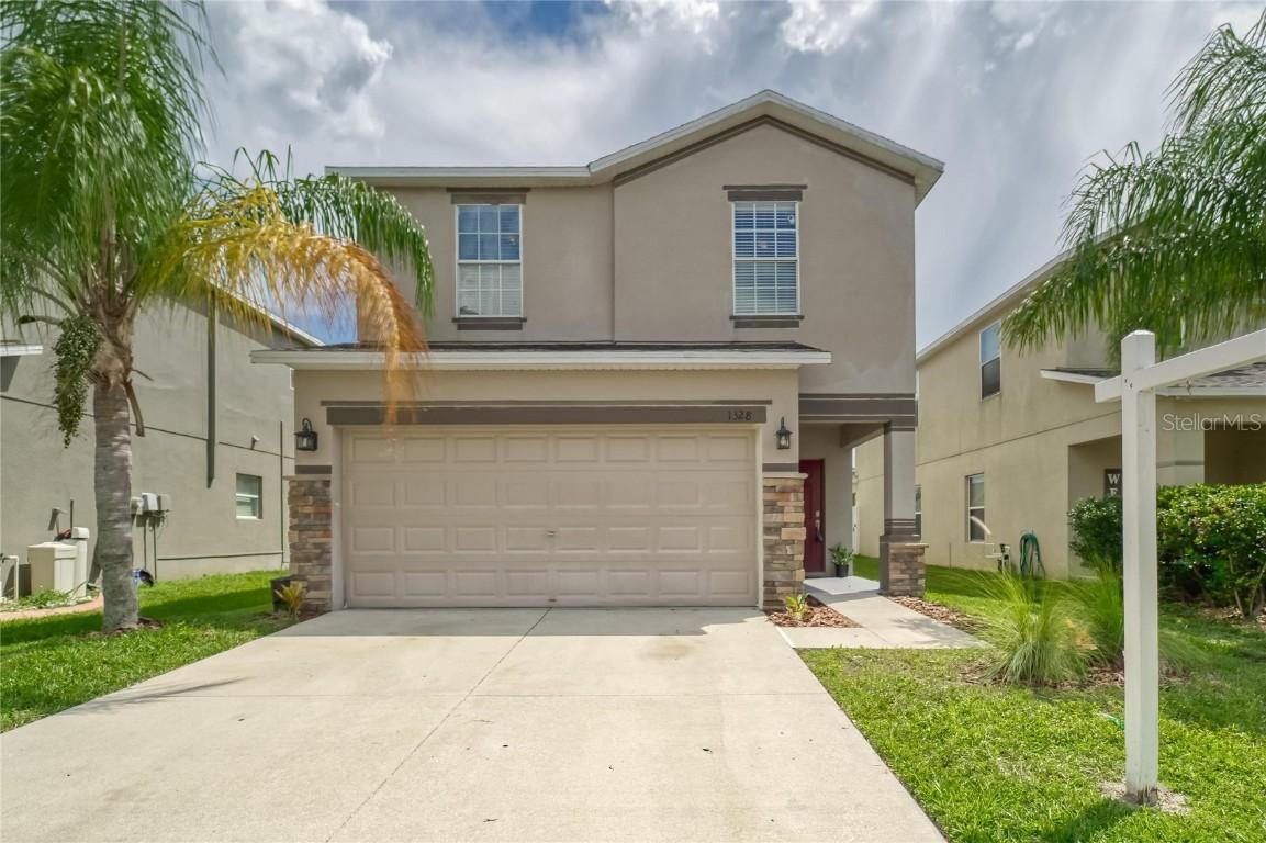 1328 Pasadena Bloom Ln., Ruskin, FL 33570