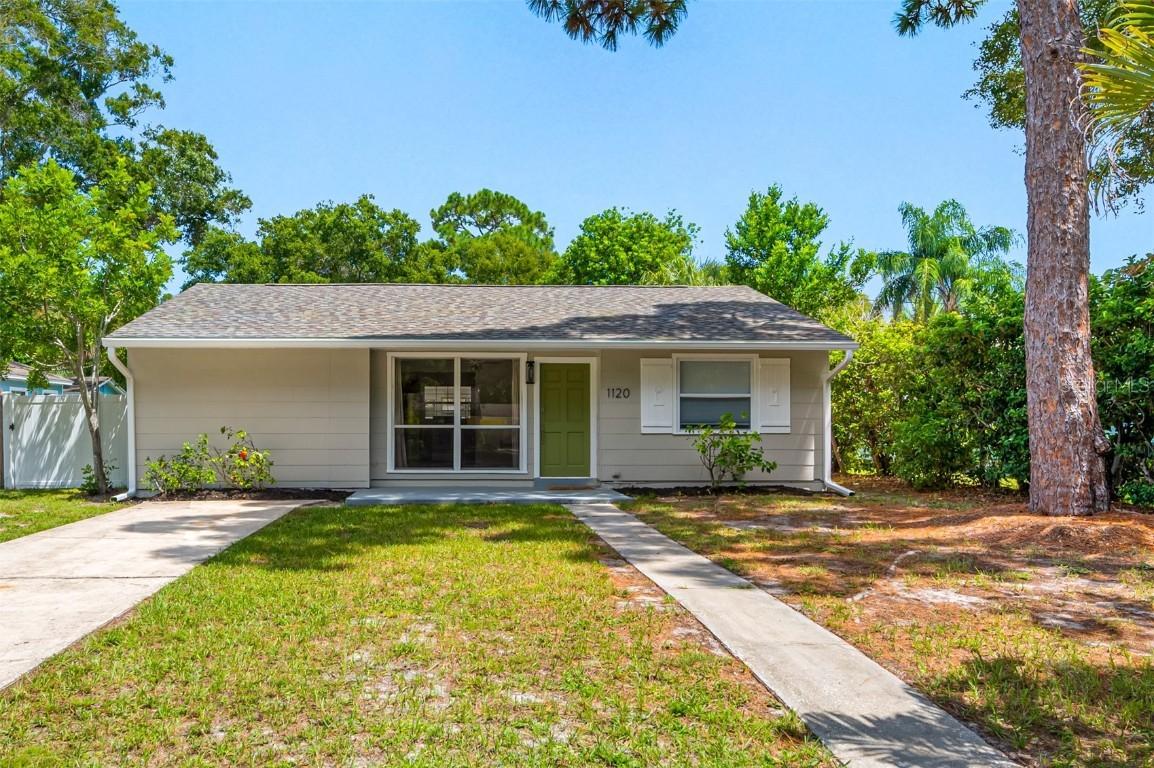 1120 Hull St., Gulfport, FL 33707