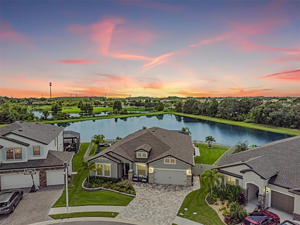 31510 Colada Drift Way, Wesley Chapel, FL 33545