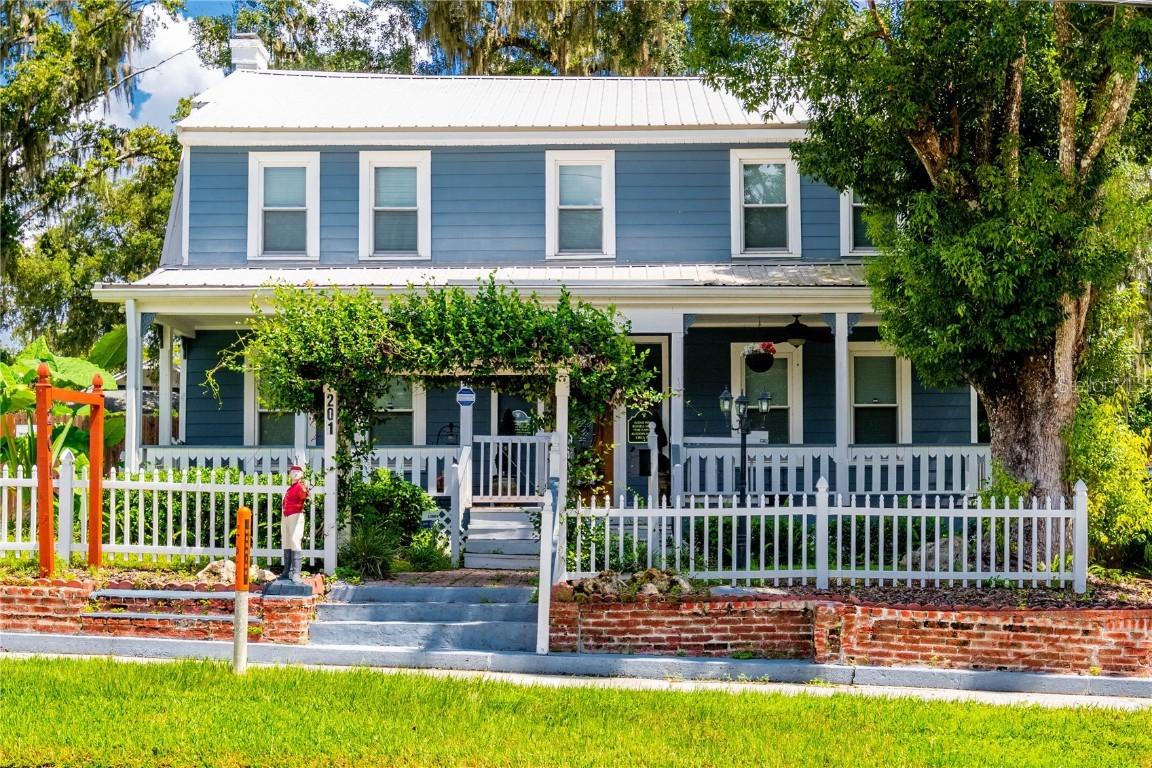201 S Main St., Brooksville, FL 34601
