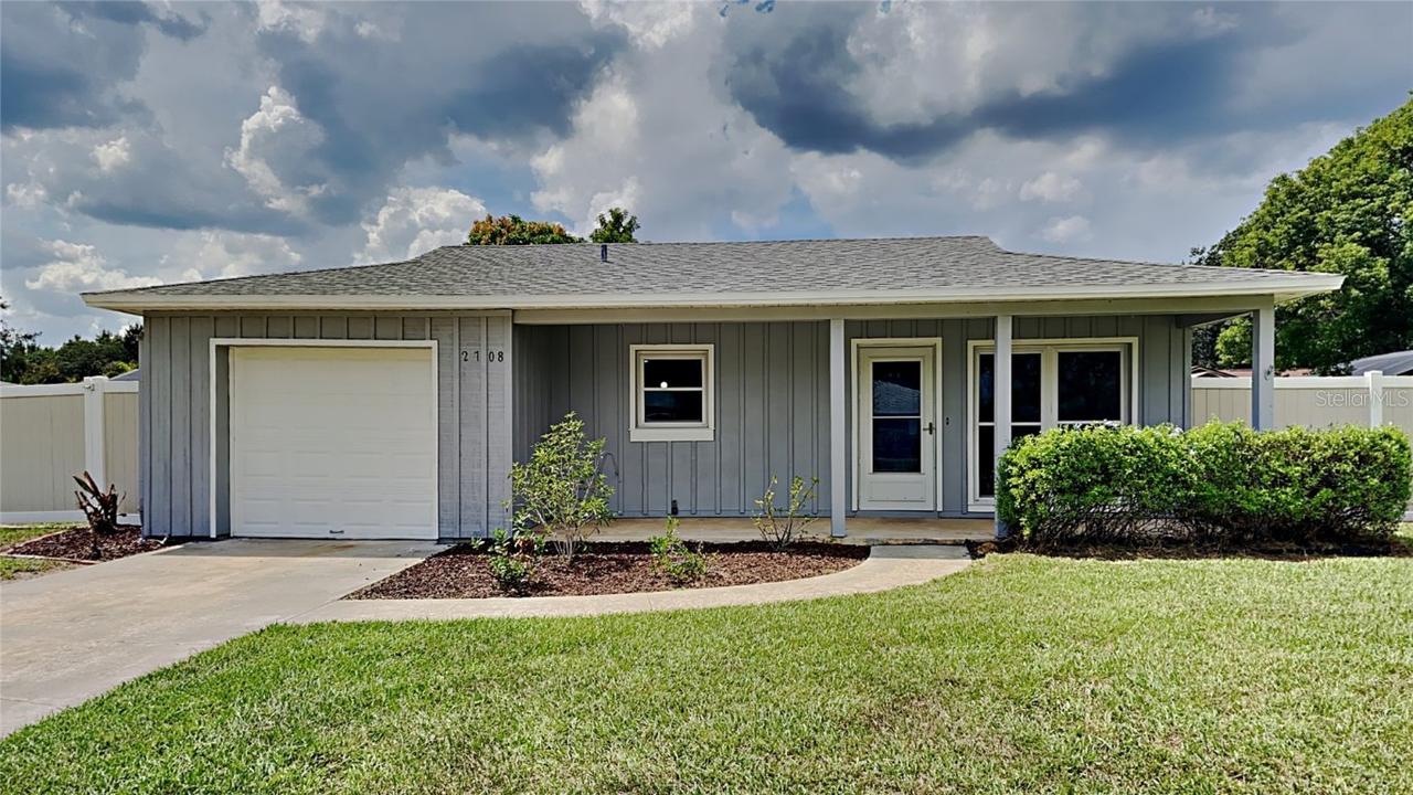 2708 Middle St., Orlando, FL 32807