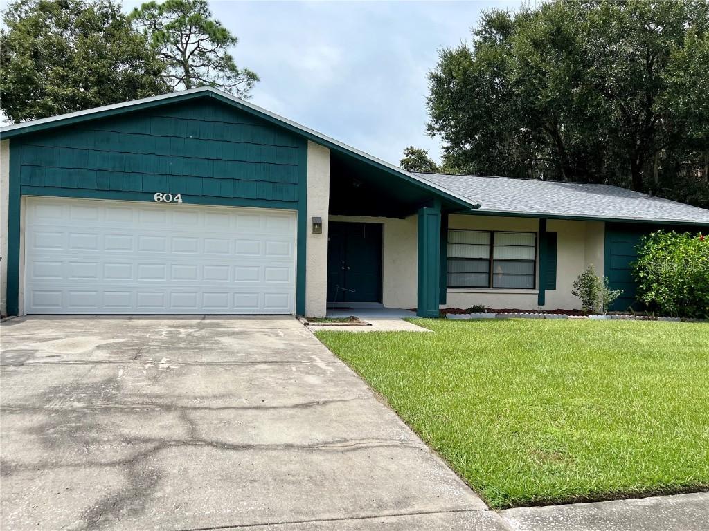 604 Shady Nook Dr., Brandon, FL 33511