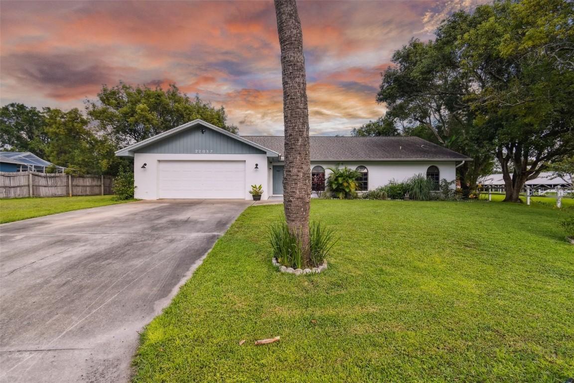 22037 Darley Pl., Land o' Lakes, FL 34639
