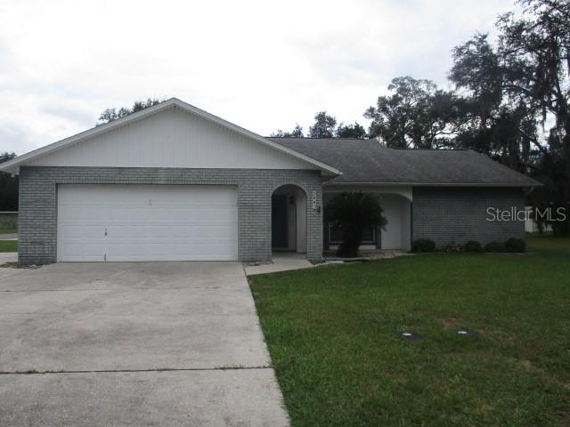 5843 18th St., Zephyrhills, FL 33542