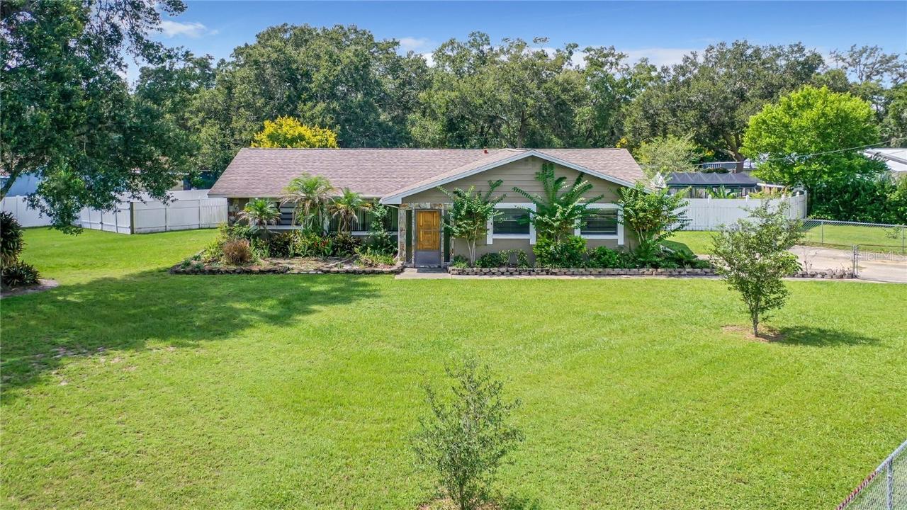 615 N Echo Dr., Brandon, FL 33511