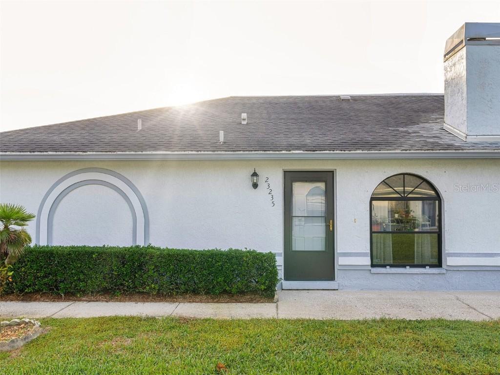 23235 Club Villas Dr., Land o' Lakes, FL 34639