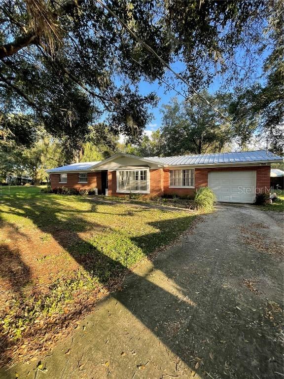 624 S Echo Dr., Brandon, FL 33511