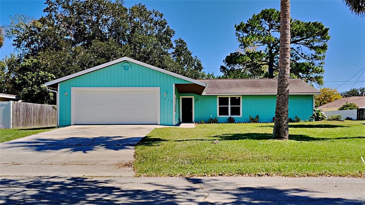 1419 Sabal Palm Dr., Edgewater, FL 32132