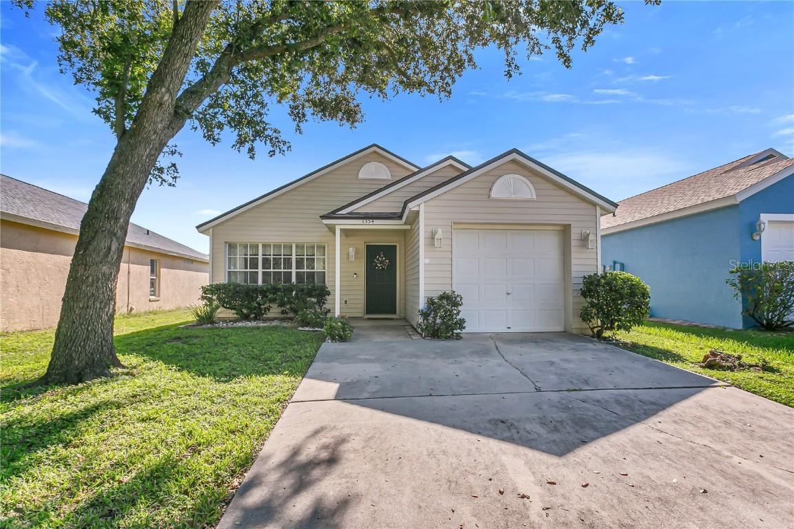 1354 Dew Bloom Rd., Valrico, FL 33594