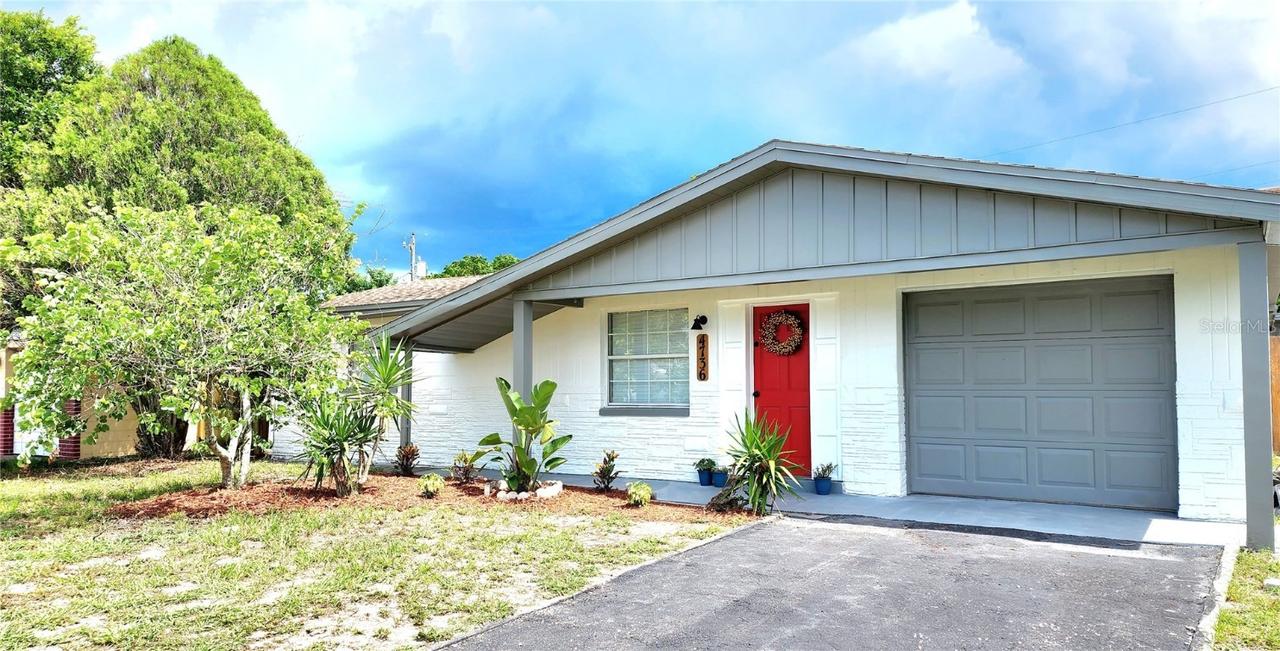 4736 Blossom Dr., Holiday, FL 34690