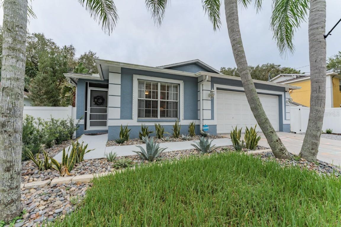 3004 W Binnicker Ave., Tampa, FL 33611