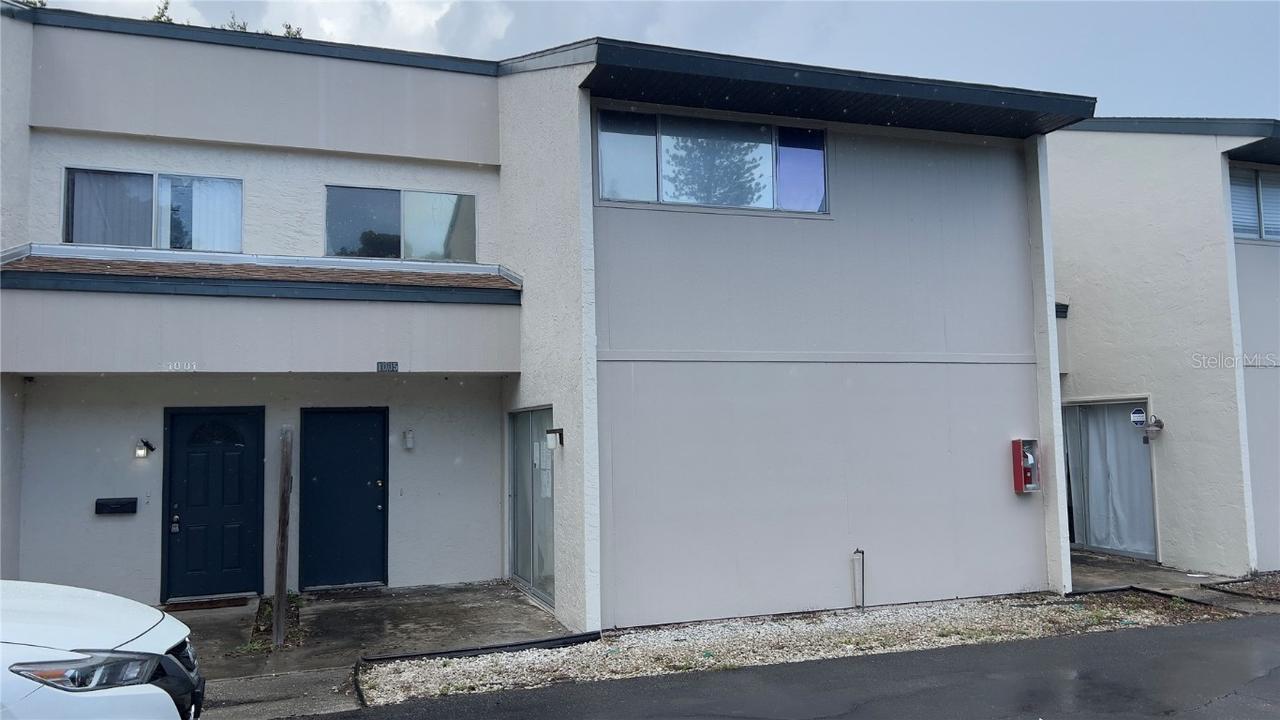 1005 Longfellow Ct., Sarasota, FL 34243