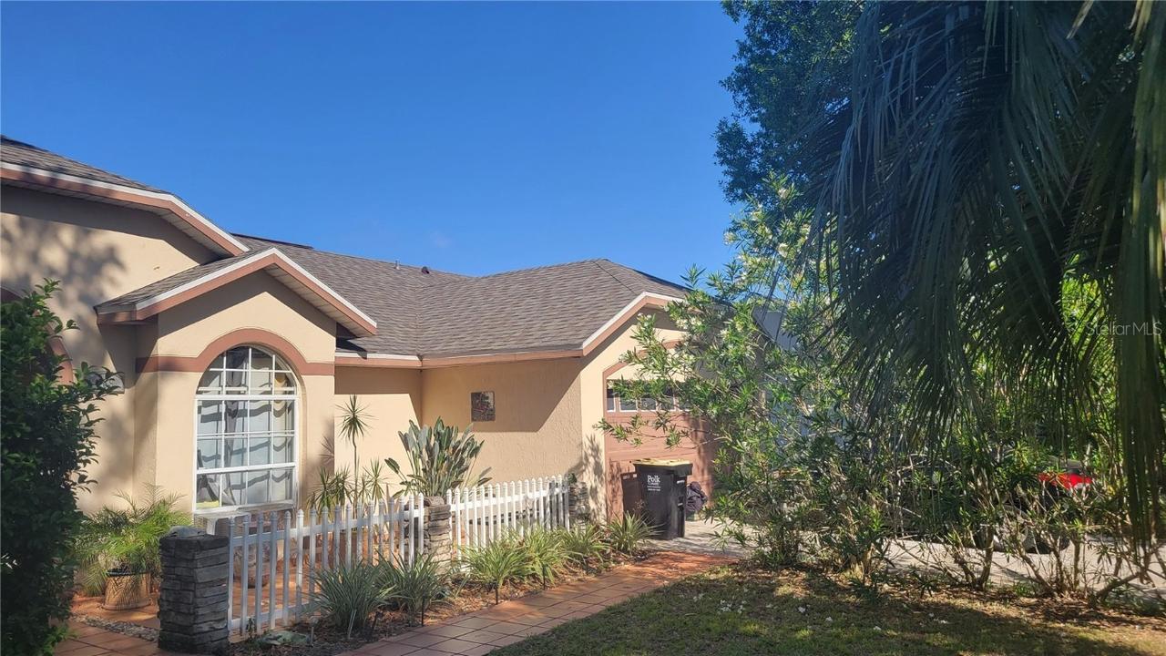189 New Mexico Ln., Davenport, FL 33897